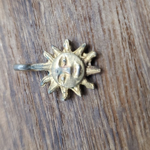 Rising sun‎ pendant - Picture 1 of 2